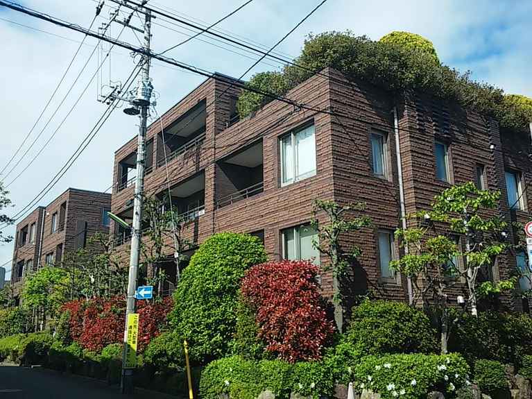 プレステージ成城 外観
