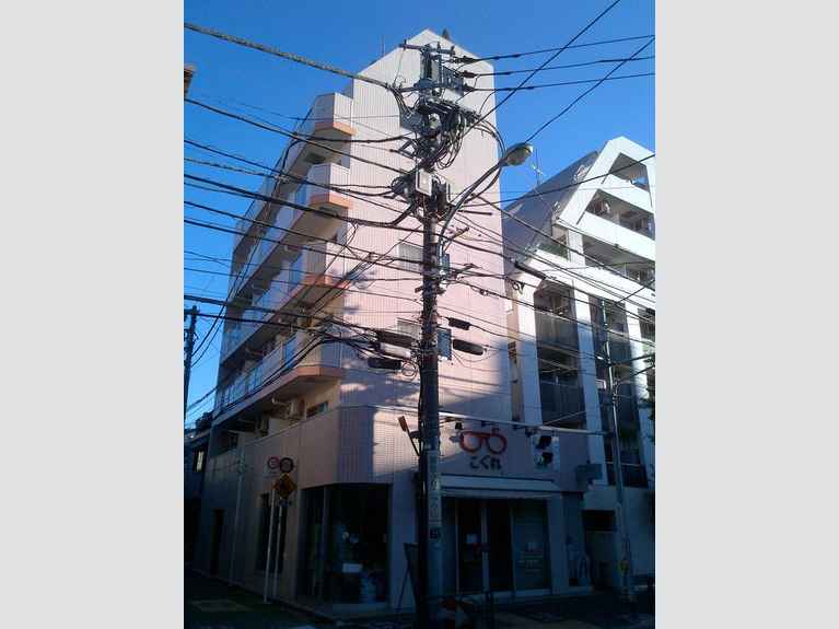 アルファ千駄木 外観
