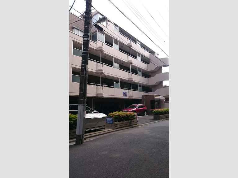 ドミール石塚 外観