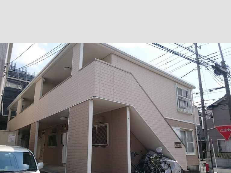 アルファ 外観