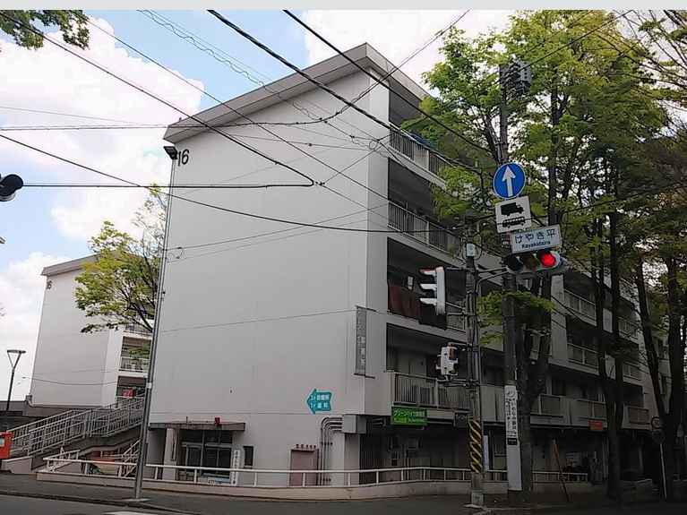宮前平グリーンハイツ16号棟 外観