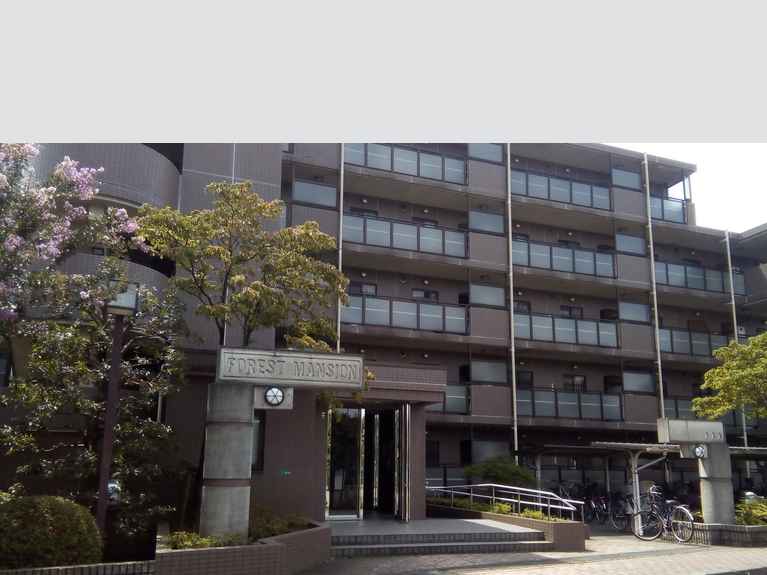 フォレストマンション 外観