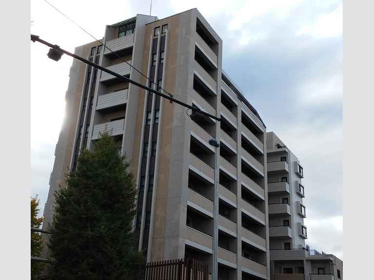 アデニウム府中武蔵野台 外観