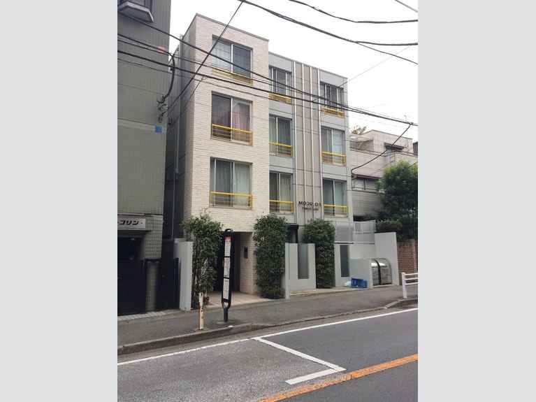 モデュロール読売ランド 外観