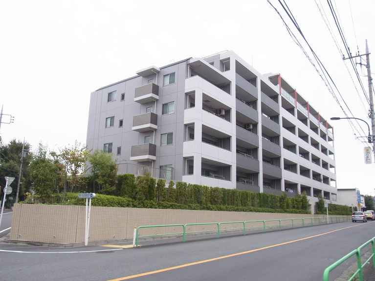 シェフルール中村橋 外観