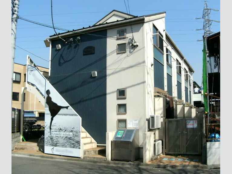 グランディール三鷹 外観