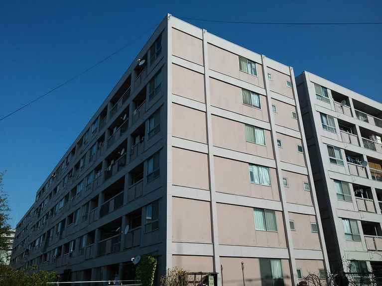大倉山第2コーポラスE棟 外観
