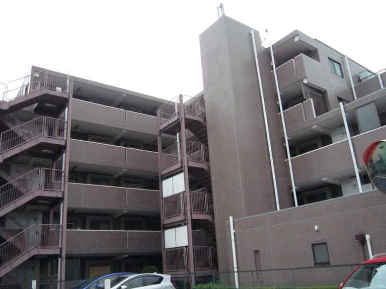 ファミール大宮宮原弐番館 外観