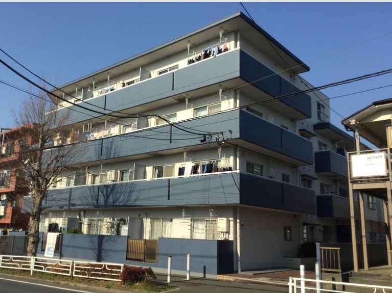 グランドハイツ十日市場 外観