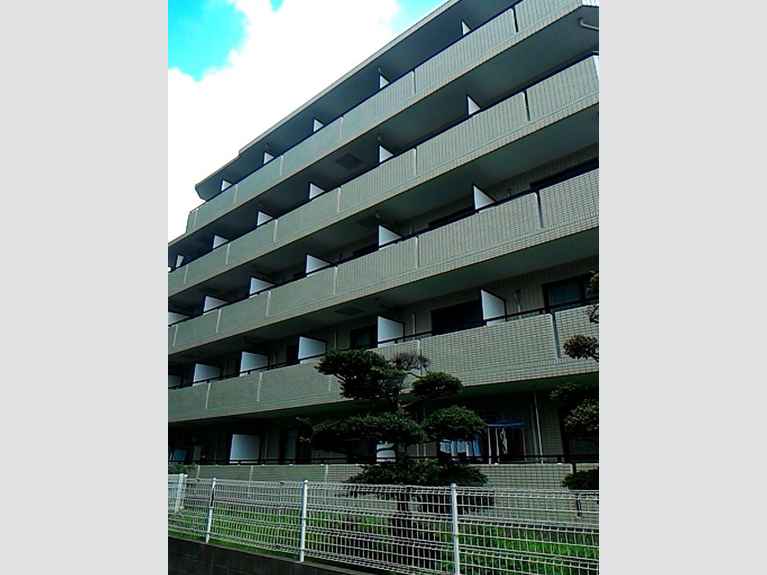 コンフォルト池袋 外観