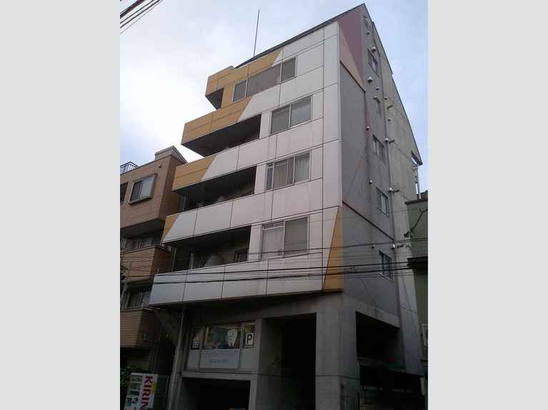 リバース中野 外観