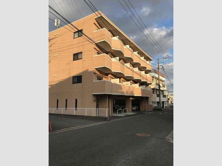 グランドワン 外観