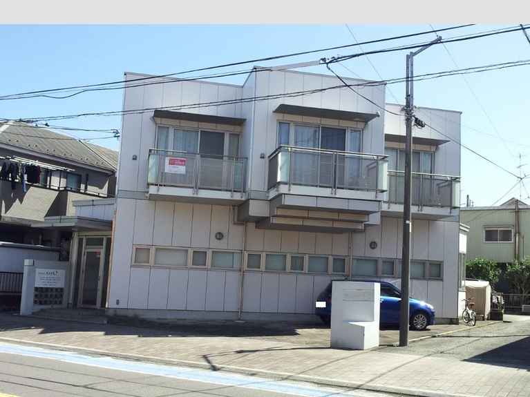 プレシャストーン 外観