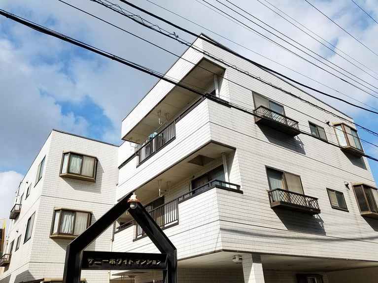 サニーホワイトマンション 外観