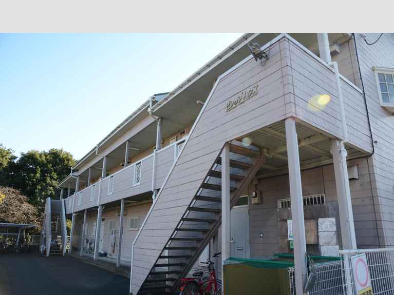 ビレッヂハウス 外観