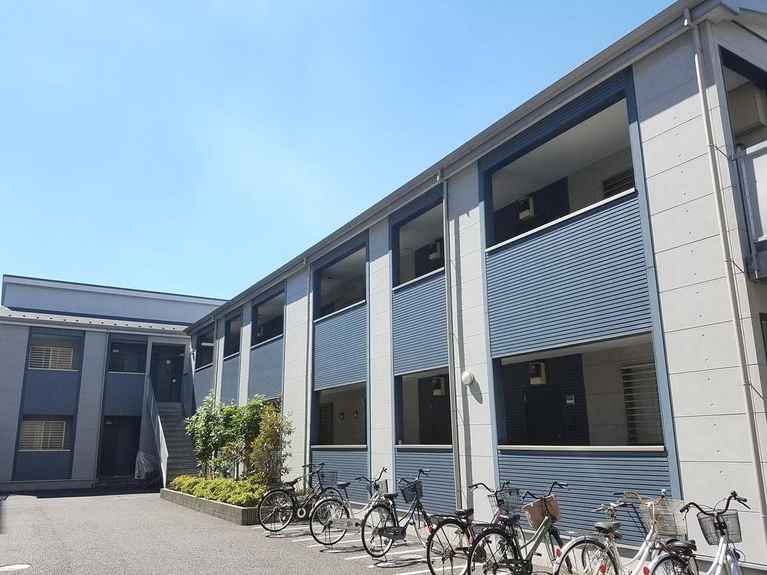 フラット・フォーWEST館 外観