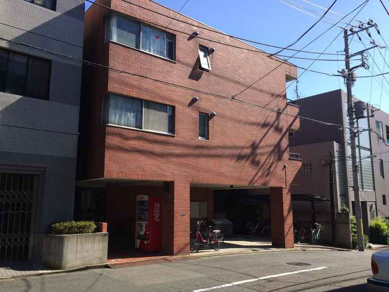 メゾン花房山 外観