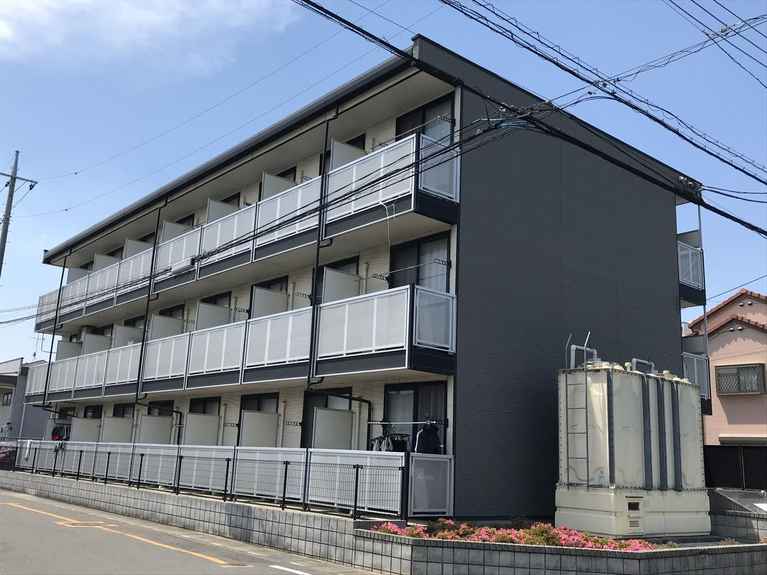 レオパレスウィスタリⅡ 外観