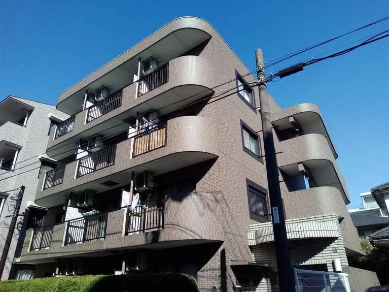 シャルマンドゥムール 外観