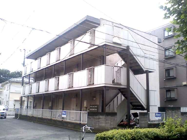 マンション・キャメル 外観