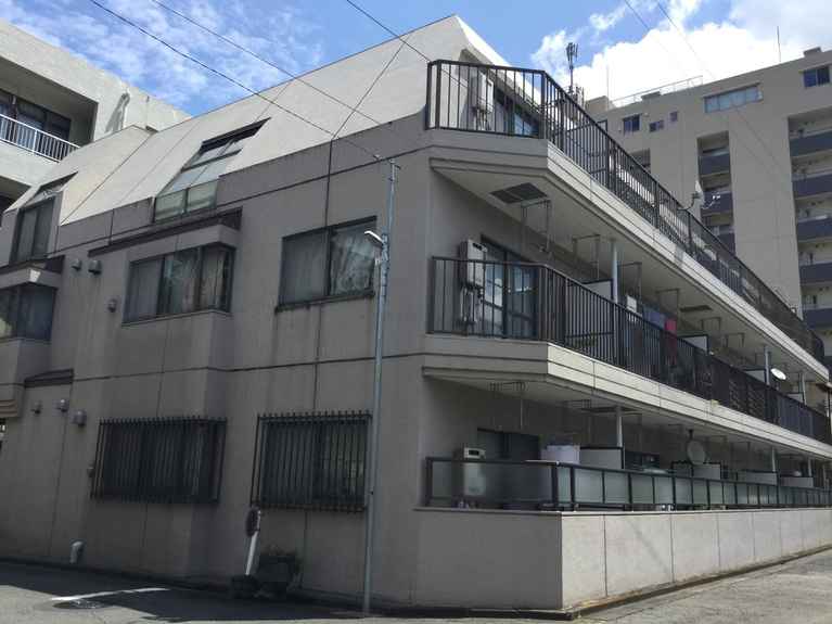 アルファー調布 外観