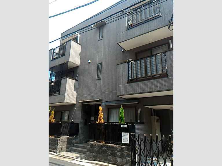 グリーンドール西池 外観