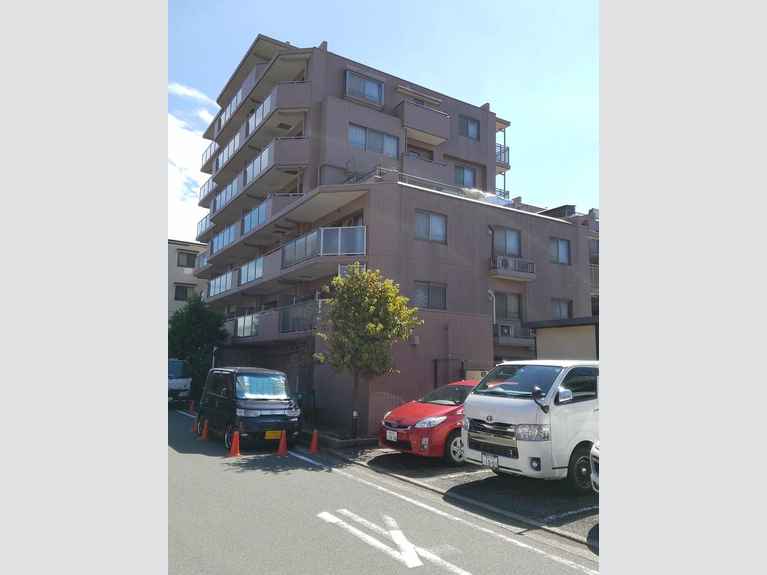 クリオ横浜大口伍番館 外観