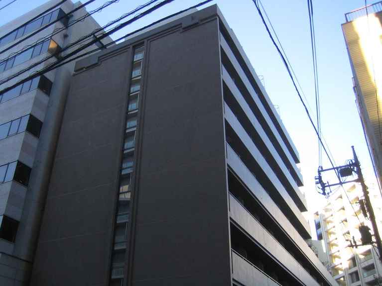 BrunoCourtKAMATA 外観
