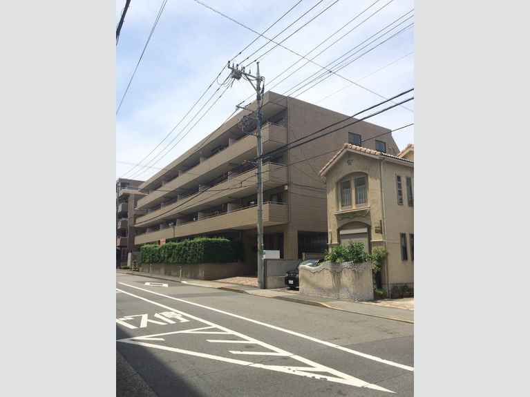 パレスヤマゴ 外観