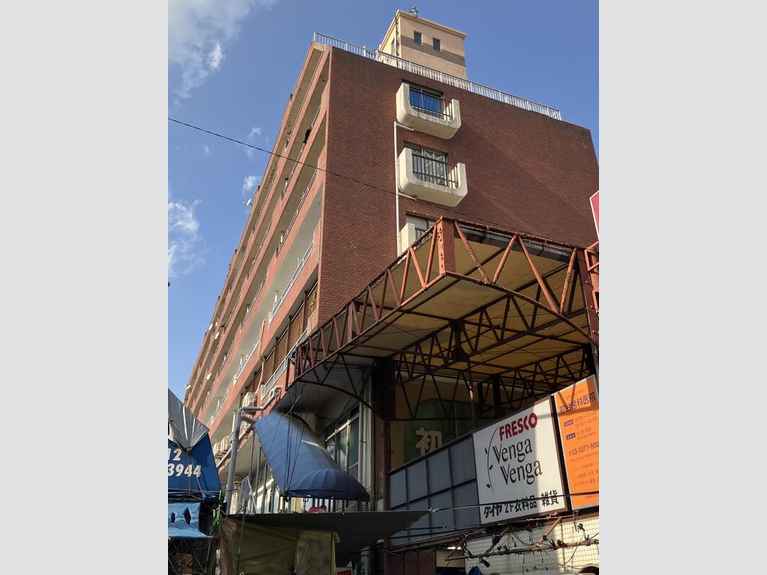 初台ワールドマンション 外観