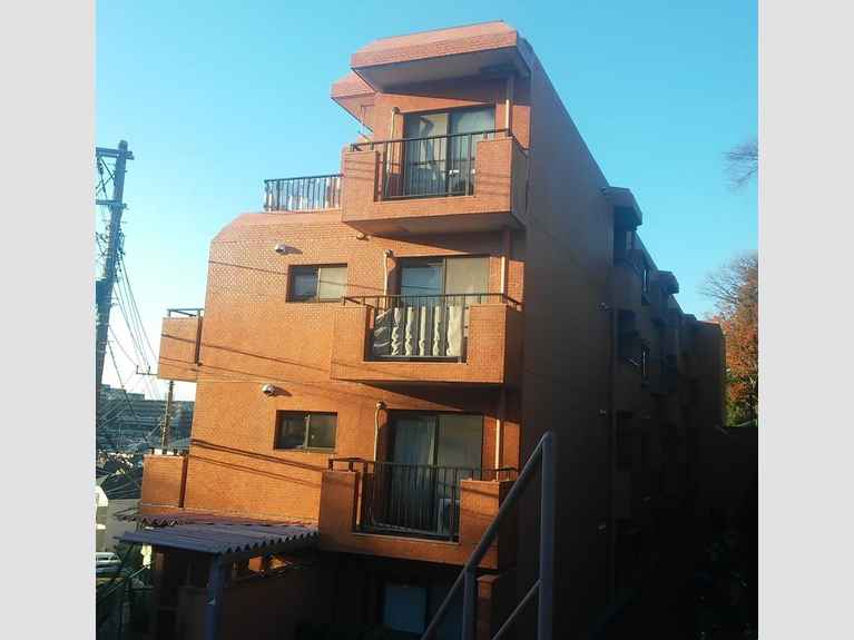 日栄ハイム西寺尾 外観