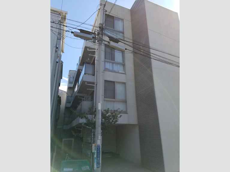 ビーカーサ横浜入江 外観