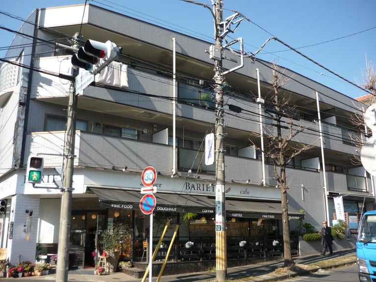 パテオ 外観