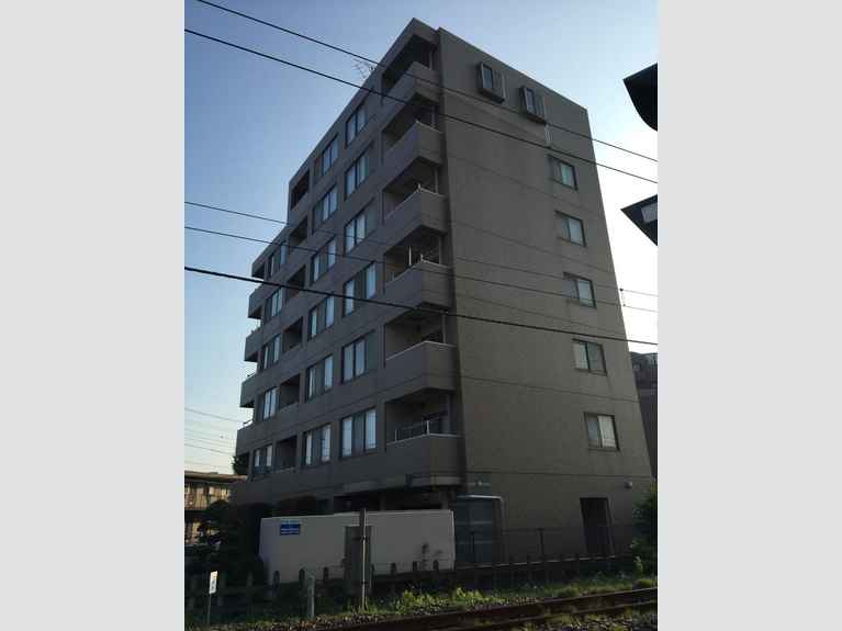 スカイ イン コート 外観