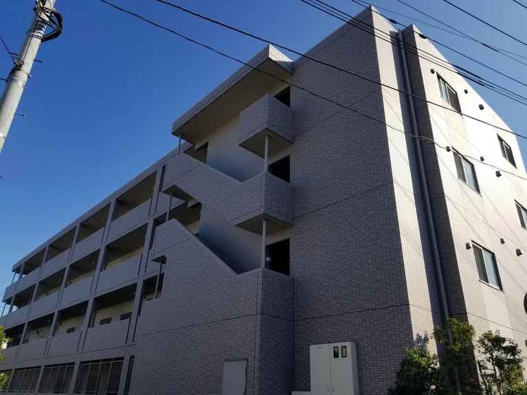 レガリア 外観