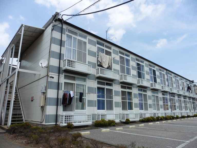レオパレスセントラルパークサイド 外観
