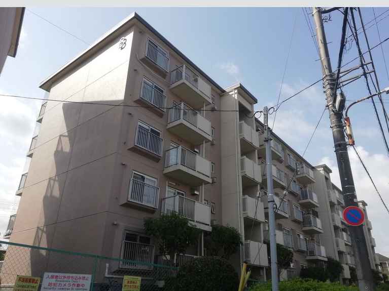 京王山田マンションB 外観