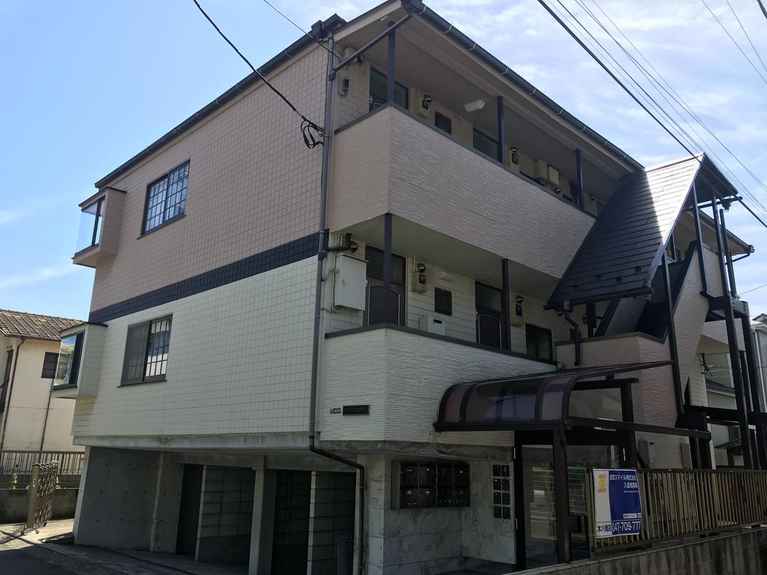 ラグリオス市川 外観