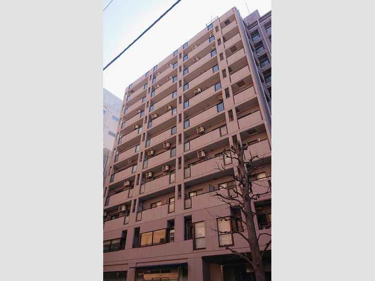 ライオンズマンション飯田橋駅前 外観