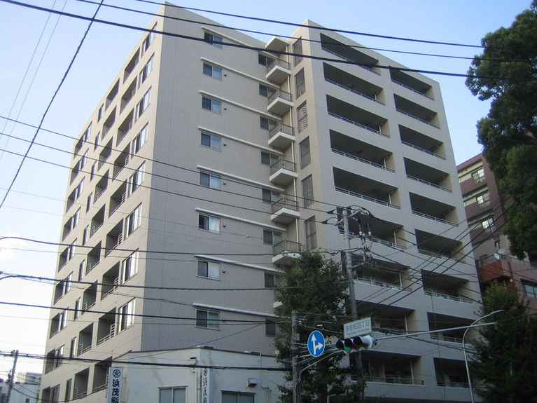 ガーデングラス横浜大通り公園 外観