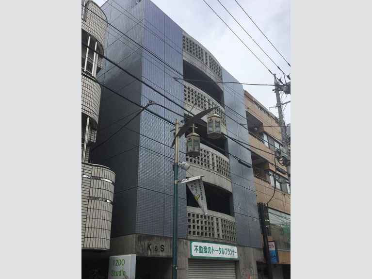 K&S 外観