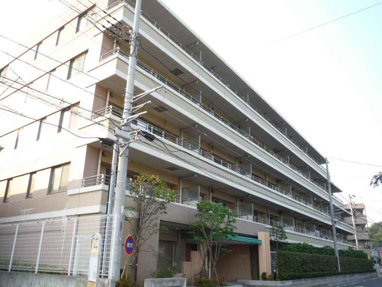 鎌倉玉縄ホームズ弐番館 外観