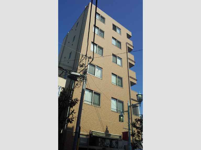 ヤマヨビル 外観
