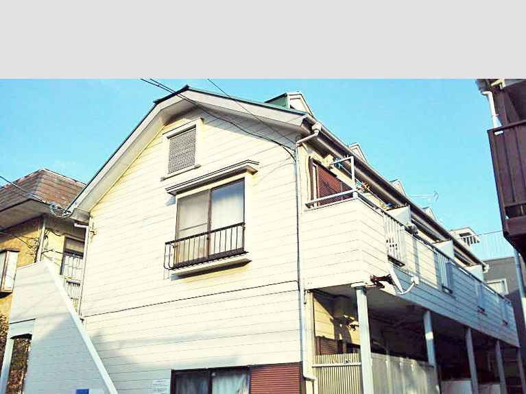 レオパレス入船 外観
