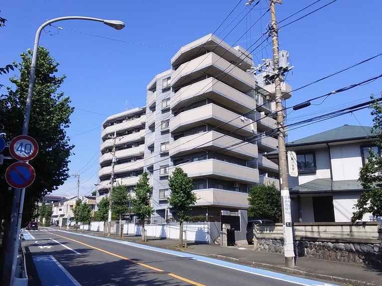ライオンズヴィアーレ大和桜ヶ丘 外観