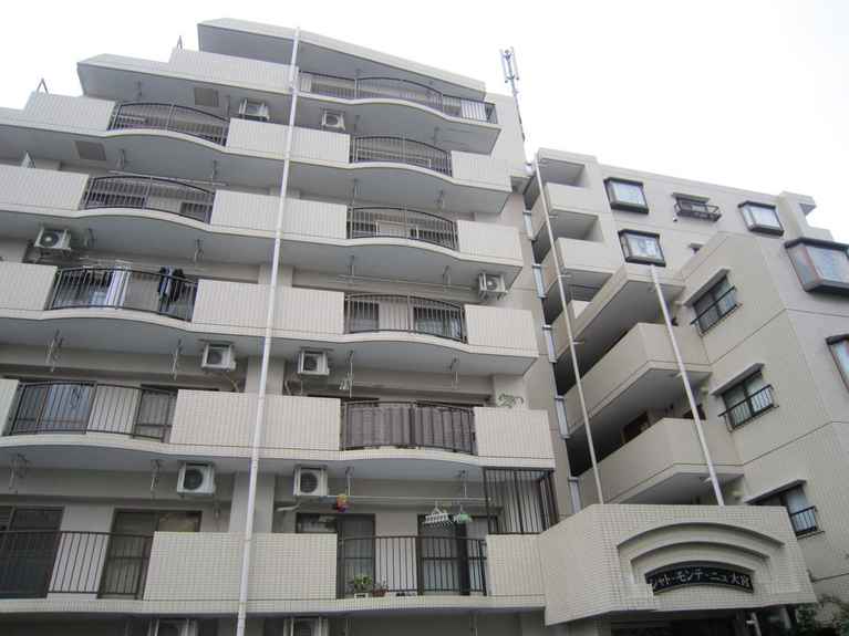 シャトーモンテーニュ大宮 外観