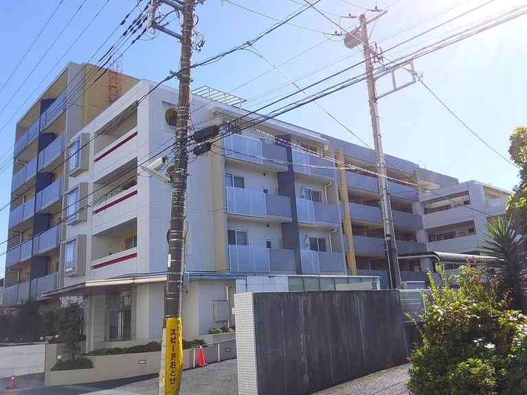 小田急コアロード海老名4 外観
