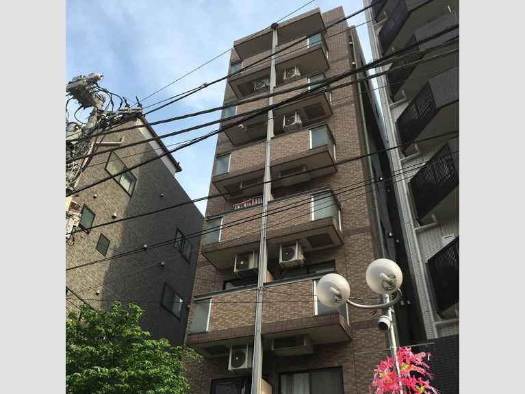 モナーク白金 外観