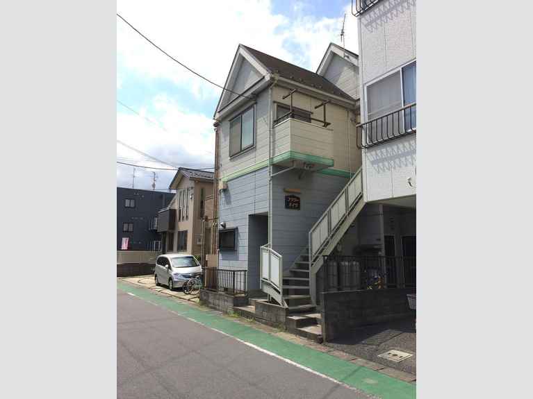 フラワーハイツ 外観