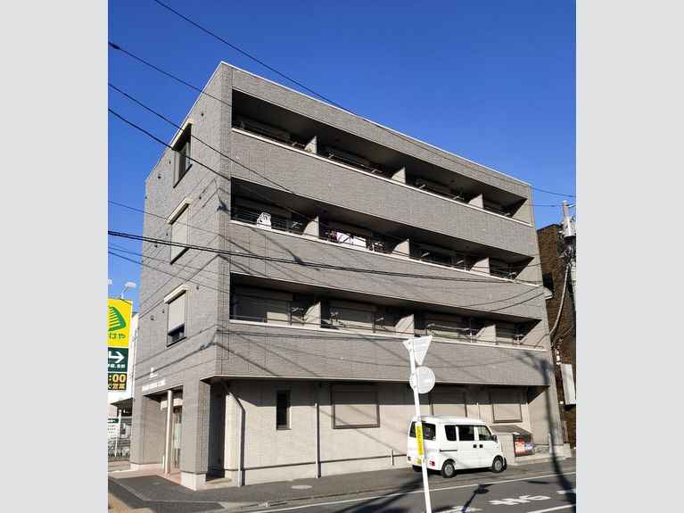アダージオ 外観